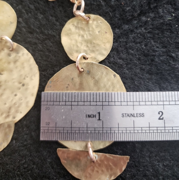 BRASS HAMMERED DANGLING EARRINGS HANDMADE STATEMENT JEWELRY - Picture 13 of 13